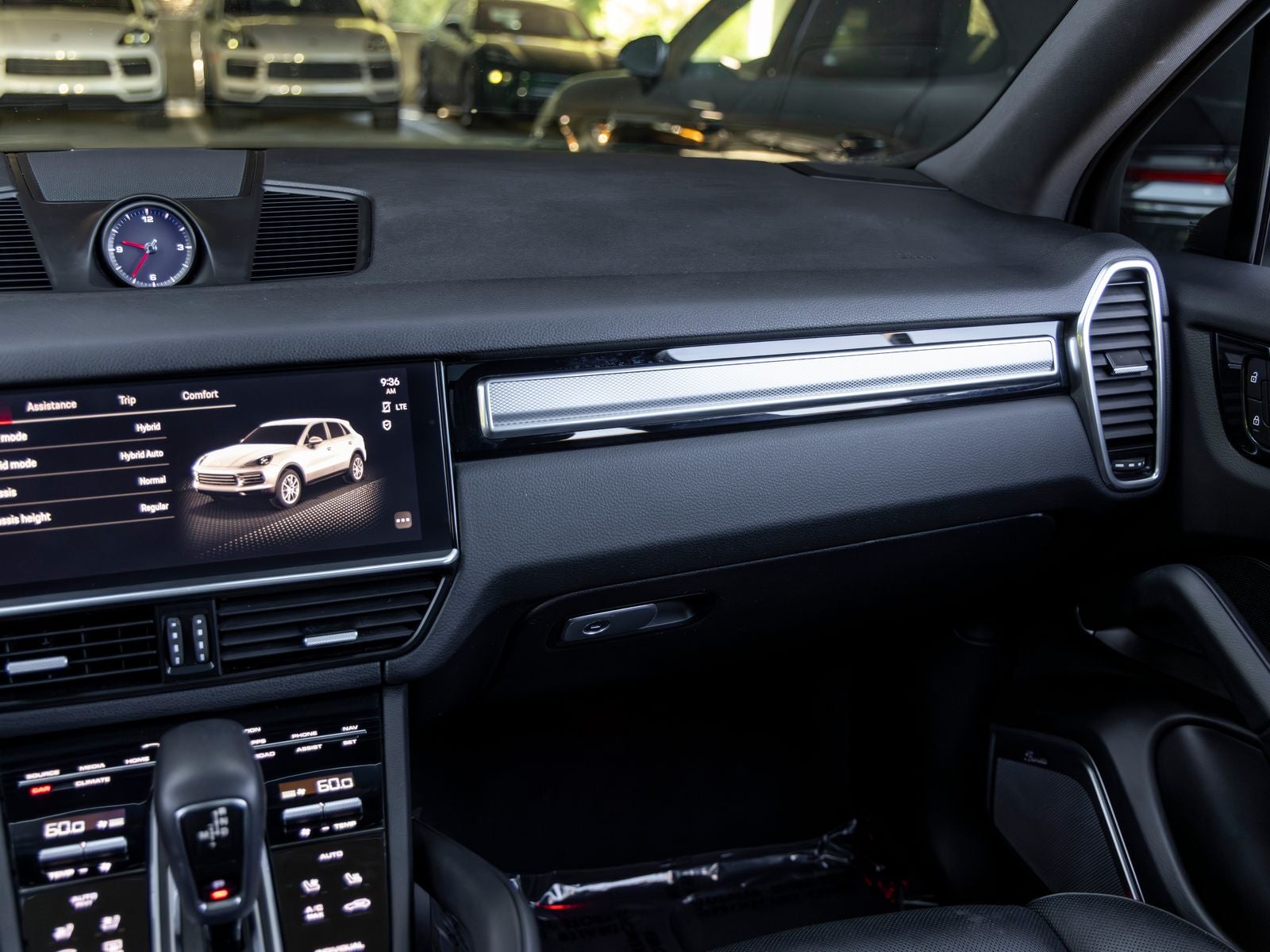 2023 Porsche Cayenne E-Hybrid Platinum Edition