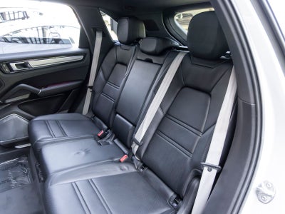 2023 Porsche Cayenne E-Hybrid Platinum Edition