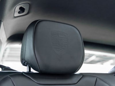 2023 Porsche Cayenne E-Hybrid Platinum Edition