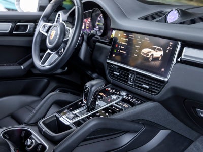 2023 Porsche Cayenne E-Hybrid Platinum Edition