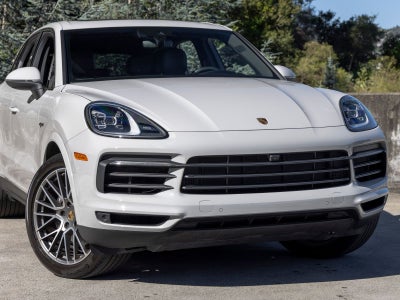 2023 Porsche Cayenne E-Hybrid Platinum Edition