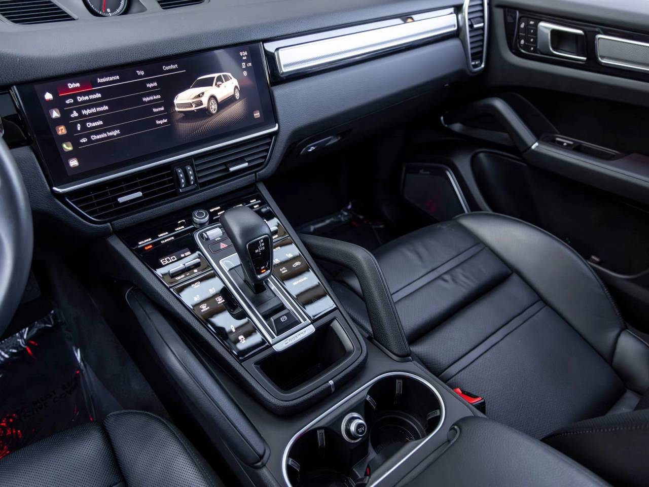 2023 Porsche Cayenne E-Hybrid Platinum Edition