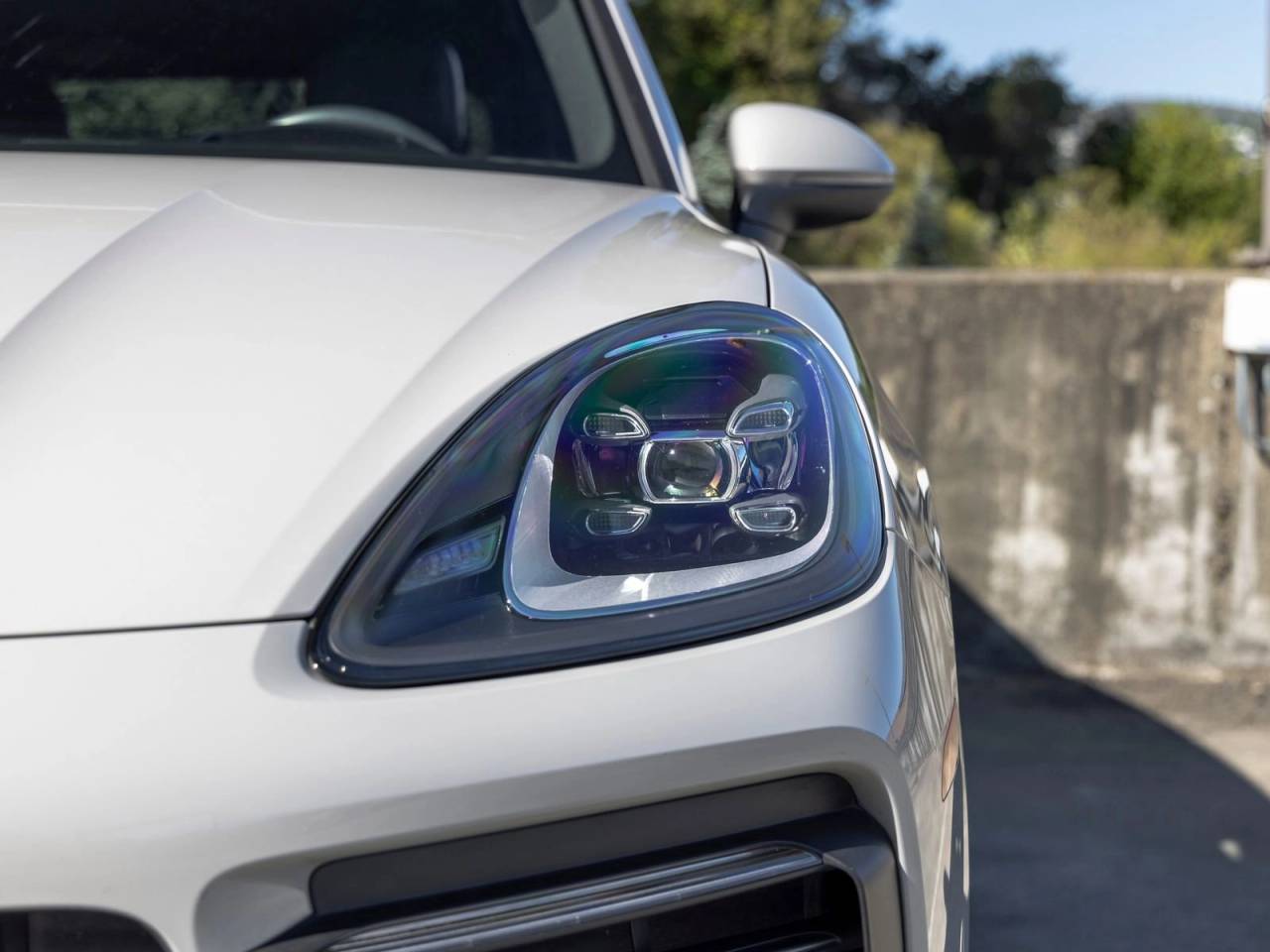 2023 Porsche Cayenne E-Hybrid Platinum Edition