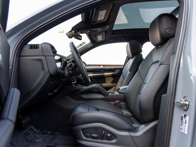 2025 Porsche Cayenne Cayenne E-Hybrid