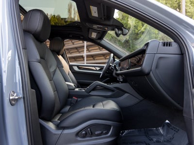 2025 Porsche Cayenne Cayenne E-Hybrid