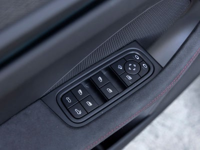 2026 Porsche Macan Macan GTS Electric