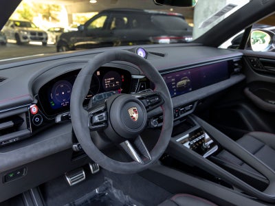 2026 Porsche Macan Macan GTS Electric