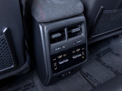 2026 Porsche Macan Macan GTS Electric