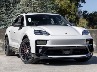 2026 Porsche Macan Macan GTS Electric