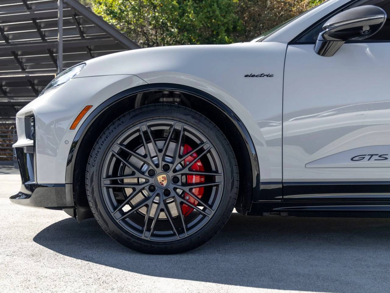 2026 Porsche Macan Macan GTS Electric