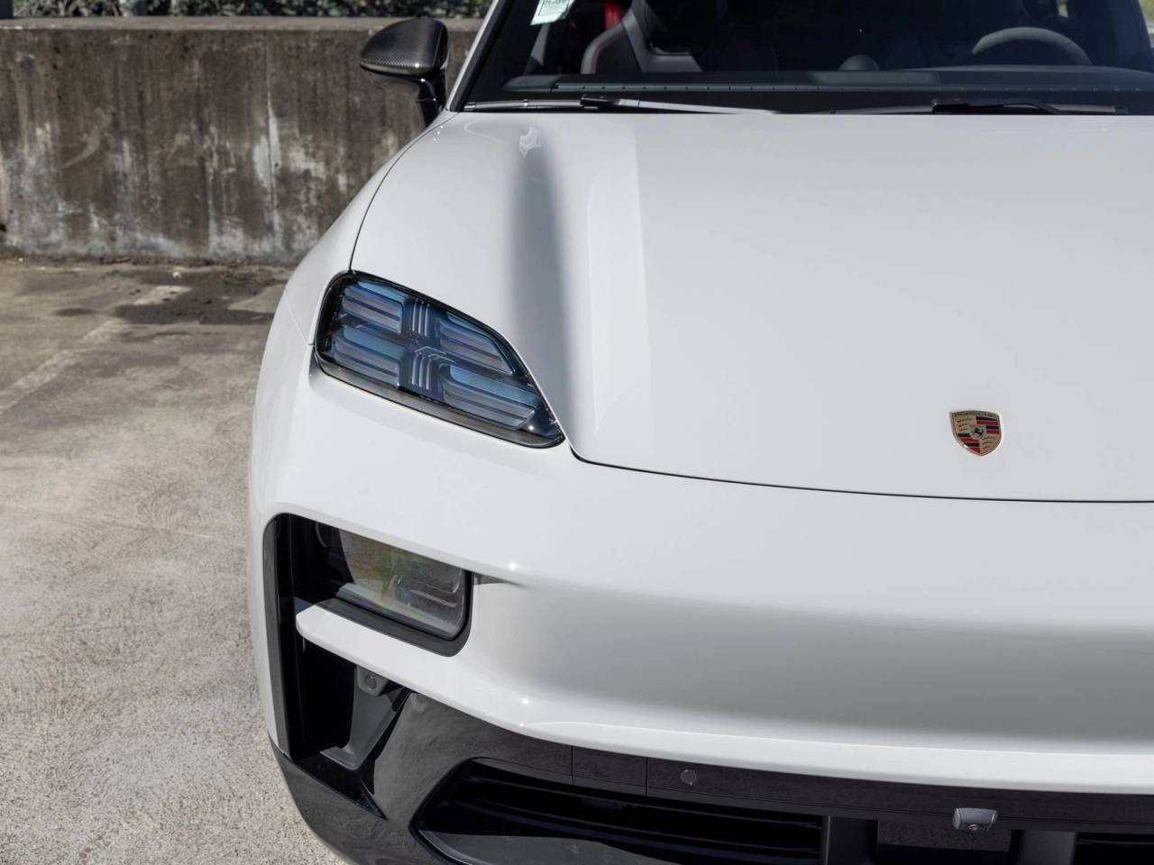 2026 Porsche Macan Macan GTS Electric