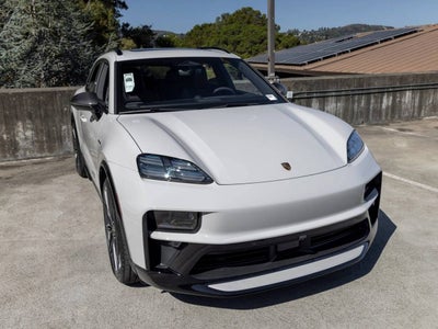 2026 Porsche Macan Macan GTS Electric