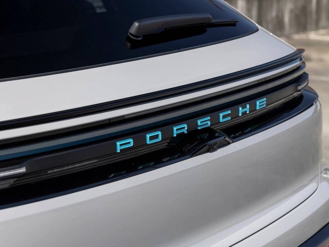 2026 Porsche Macan Macan GTS Electric