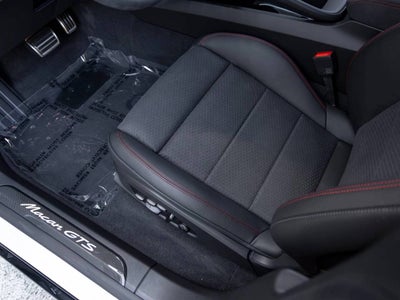 2026 Porsche Macan Macan GTS Electric
