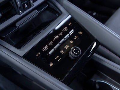 2026 Porsche Macan Macan GTS Electric