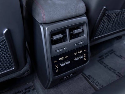 2026 Porsche Macan Macan GTS Electric