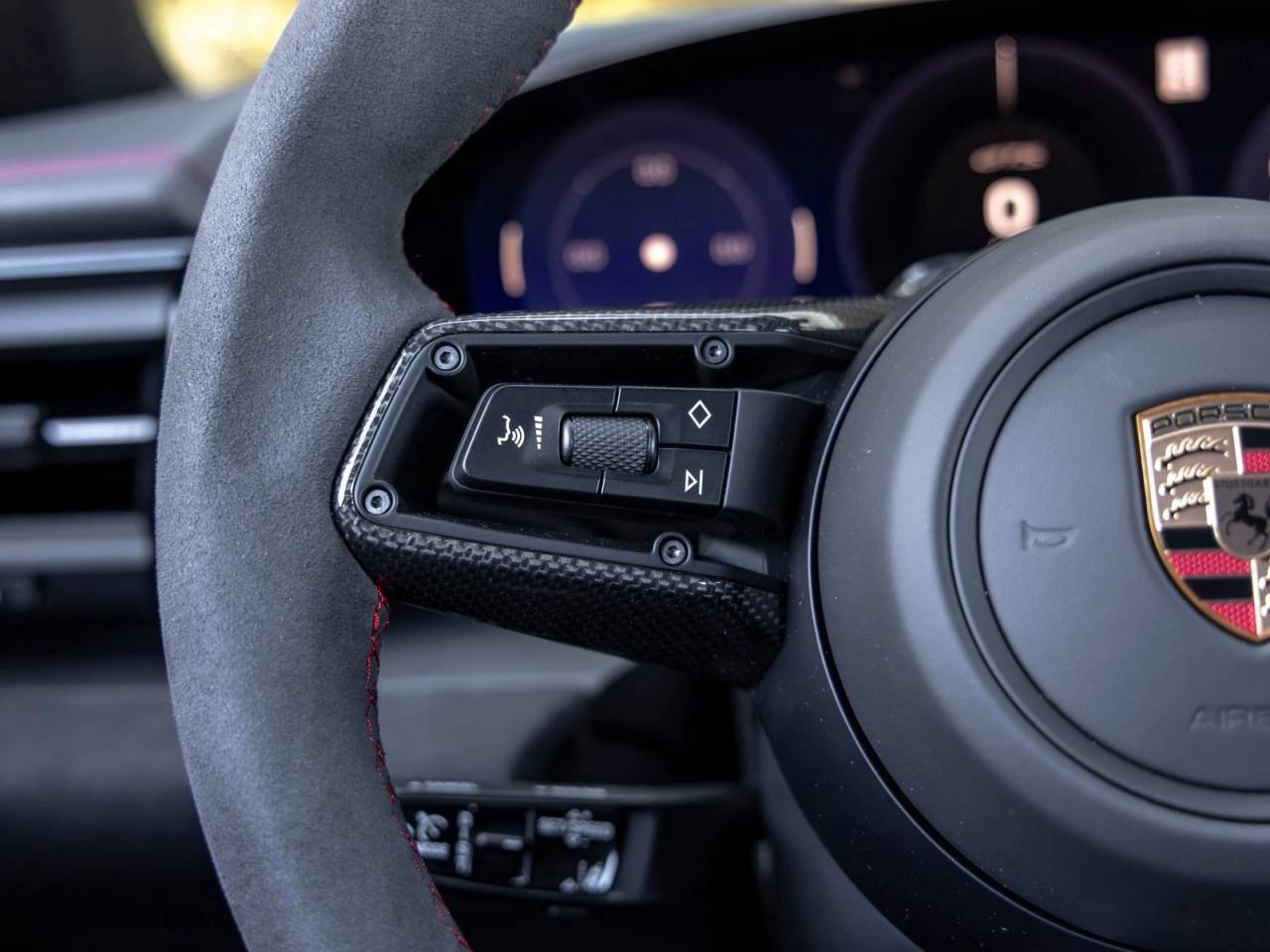 2026 Porsche Macan Macan GTS Electric