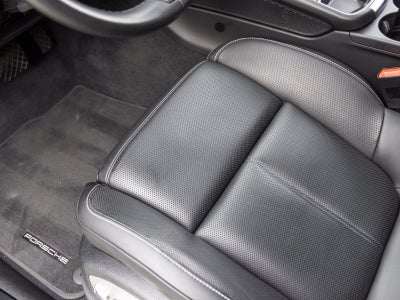 2022 Porsche Macan Macan GTS