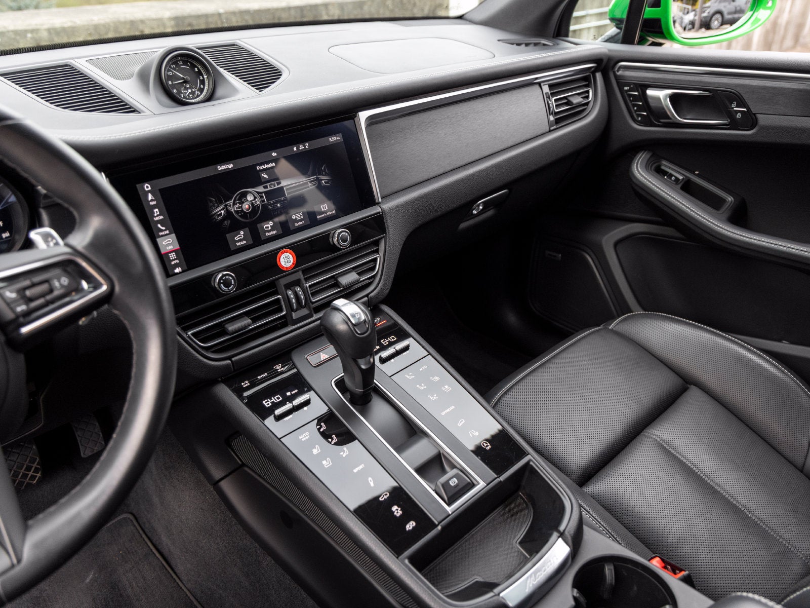2022 Porsche Macan Macan GTS