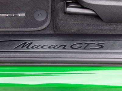 2022 Porsche Macan Macan GTS