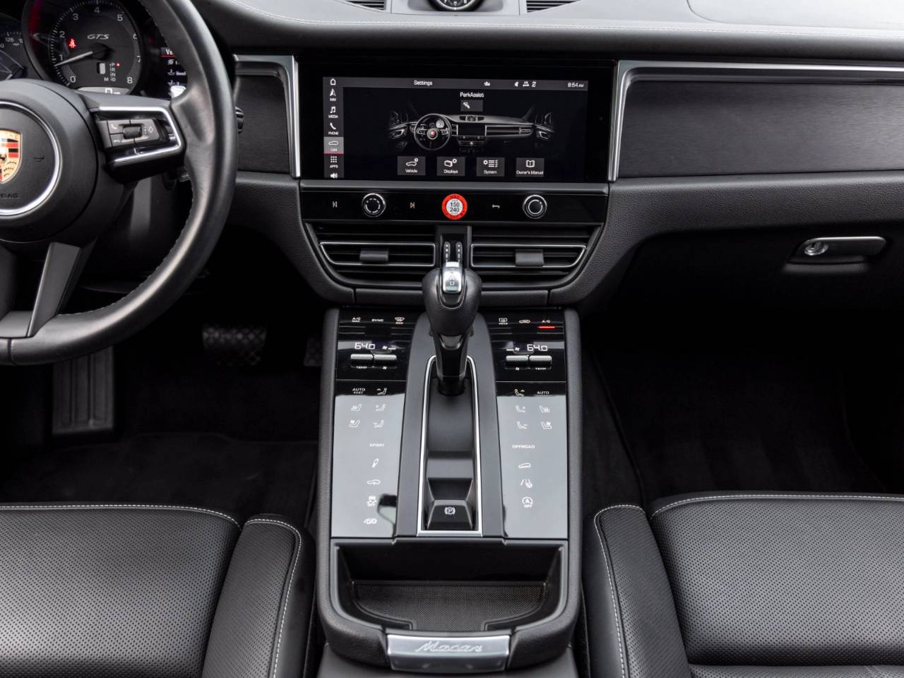 2022 Porsche Macan Macan GTS