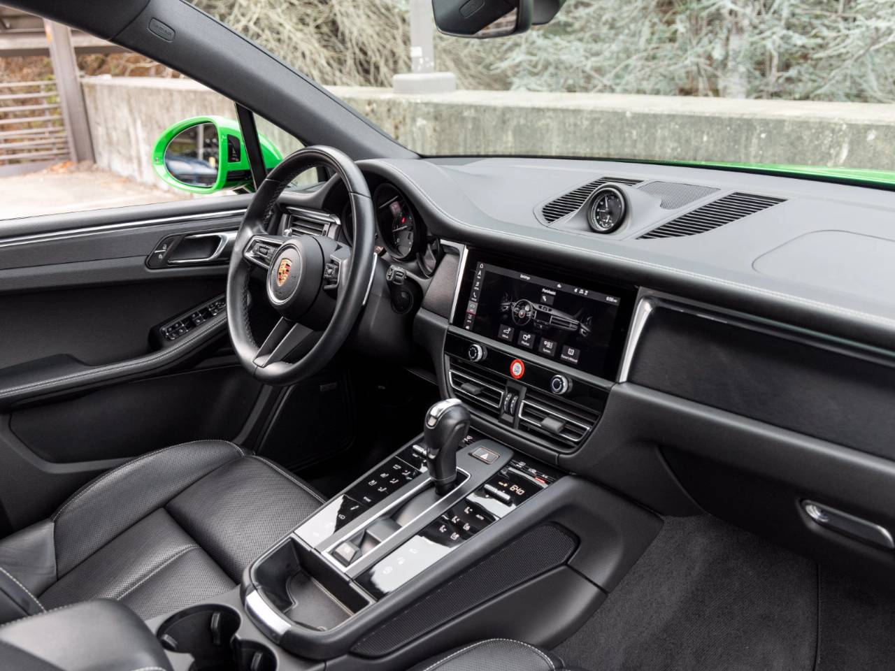 2022 Porsche Macan Macan GTS