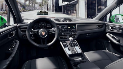 2022 Porsche Macan Macan GTS