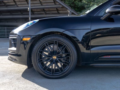 2024 Porsche Macan GTS