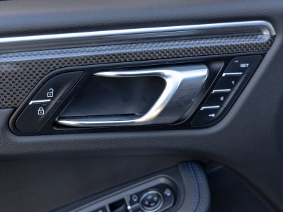 2024 Porsche Macan GTS