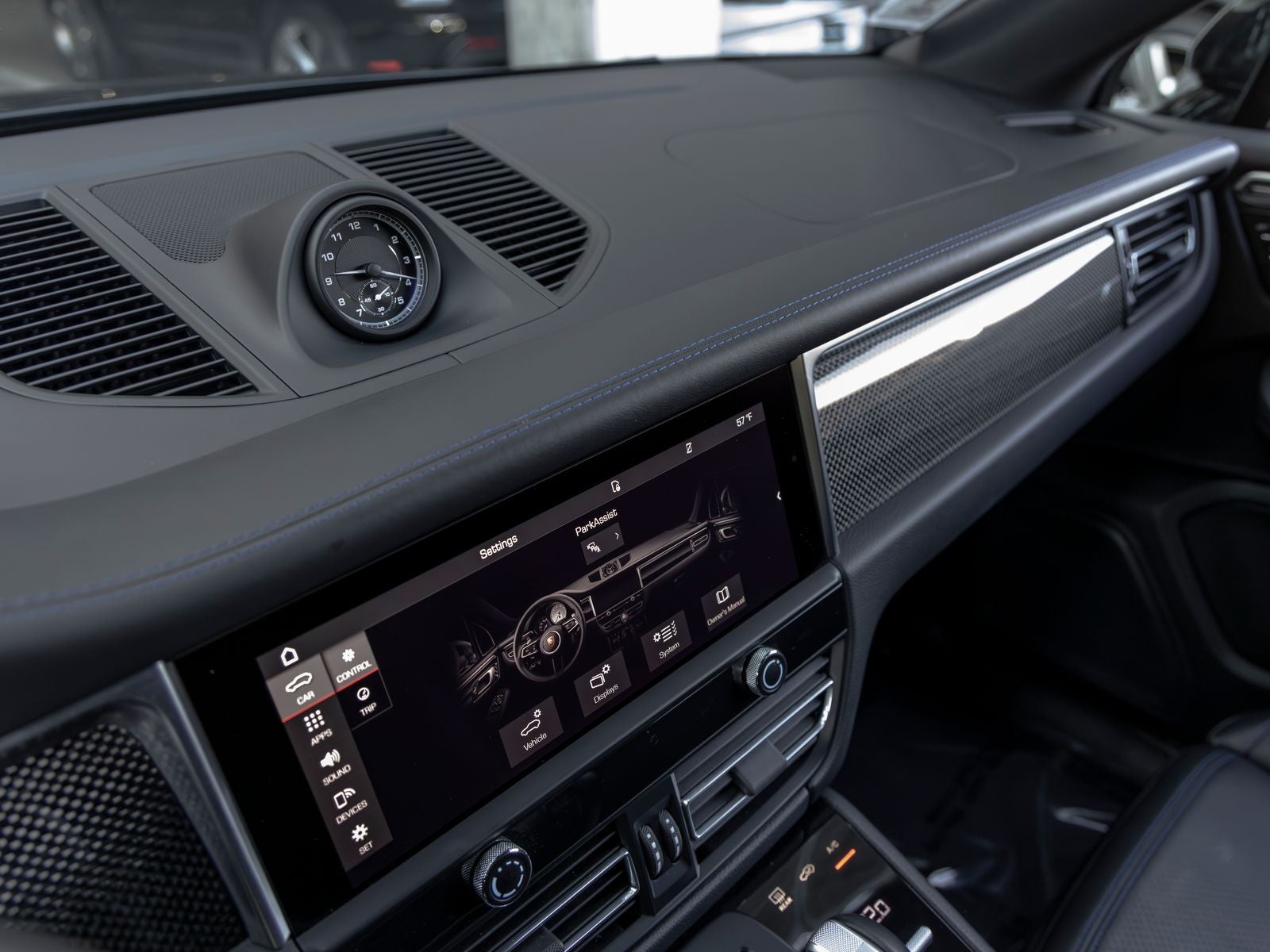 2024 Porsche Macan GTS