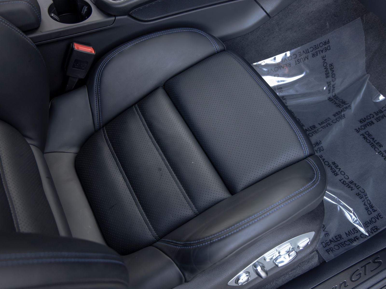 2024 Porsche Macan GTS