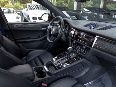 2024 Porsche Macan GTS