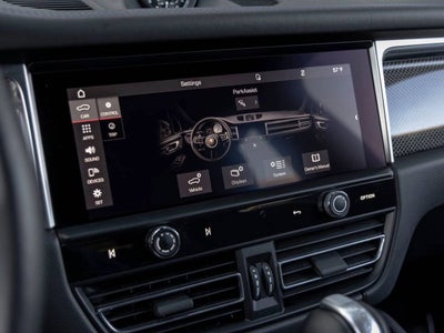 2024 Porsche Macan GTS