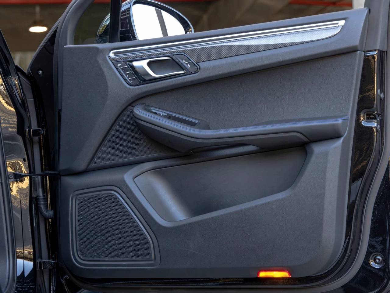 2024 Porsche Macan GTS