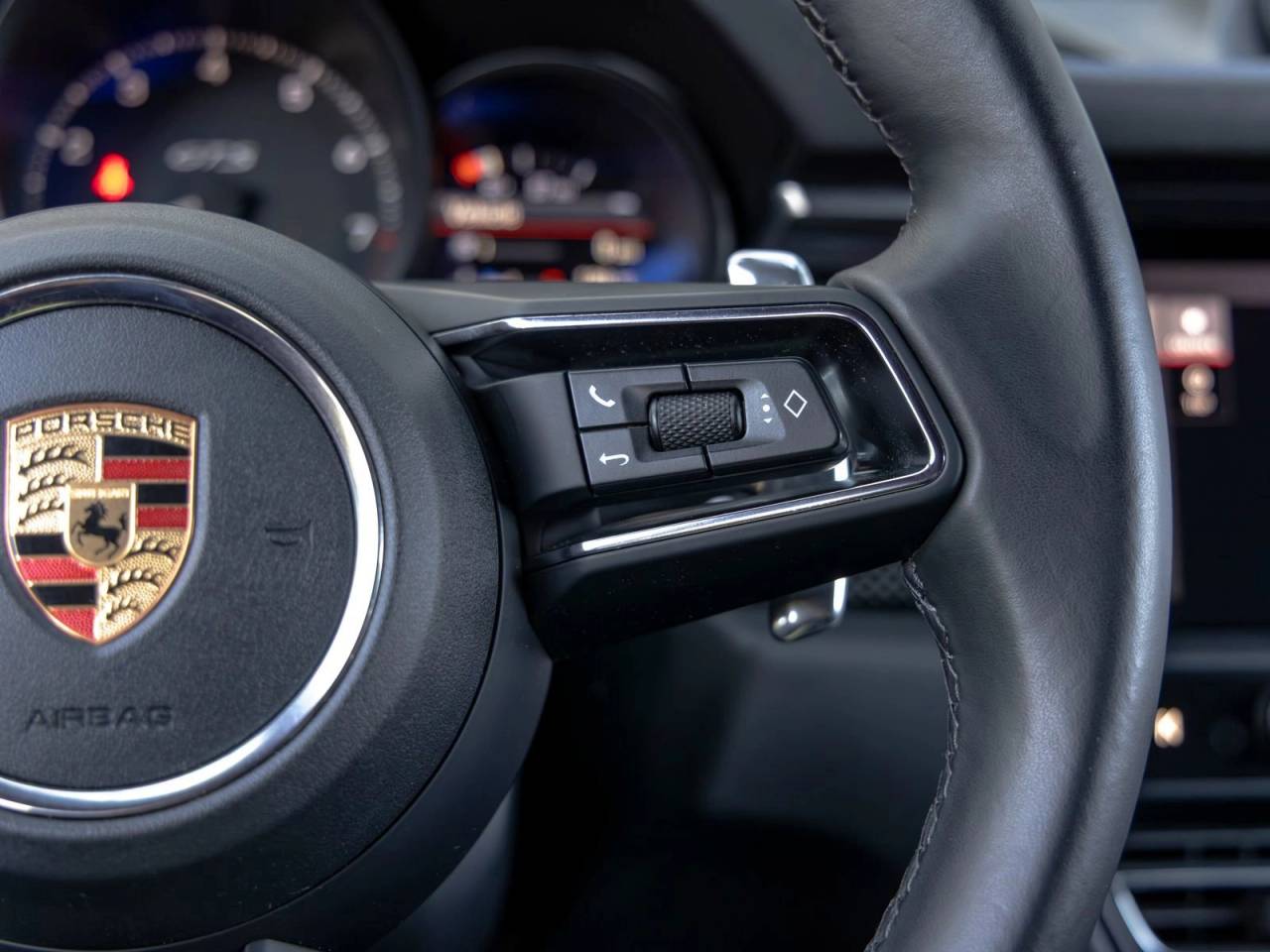 2024 Porsche Macan GTS