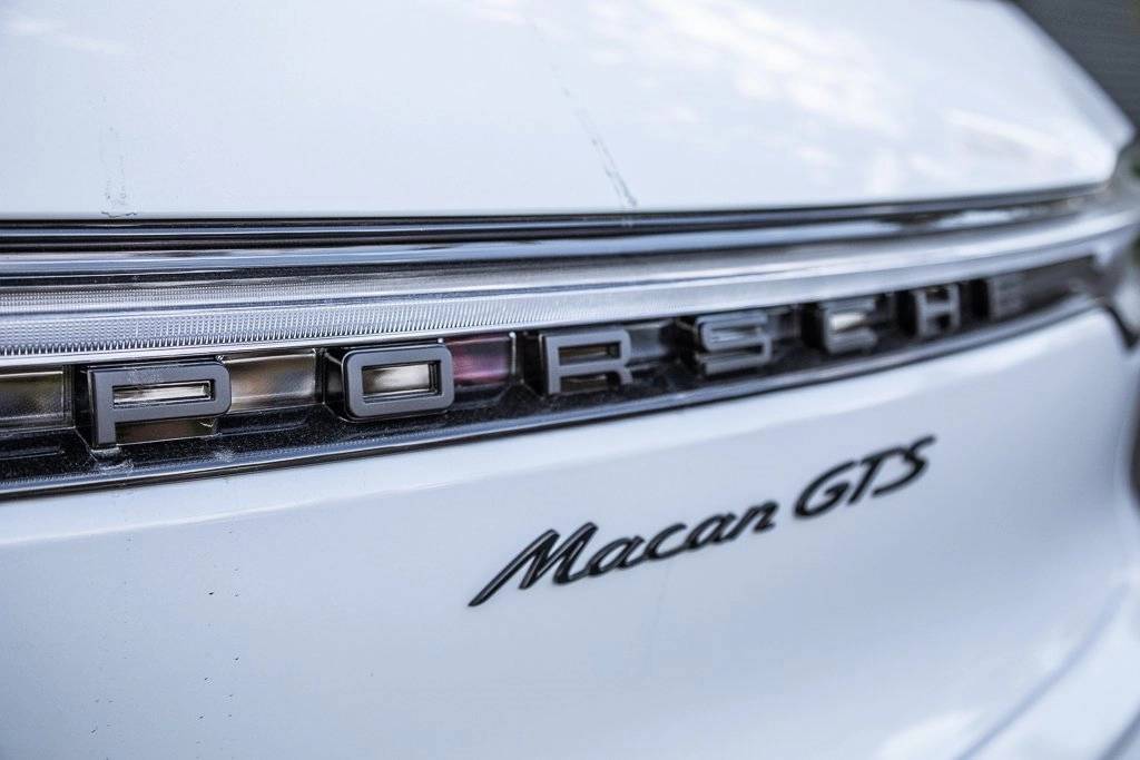 2026 Porsche Macan Macan GTS