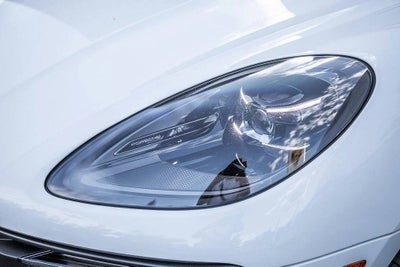 2026 Porsche Macan Macan GTS