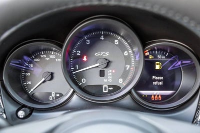 2026 Porsche Macan Macan GTS