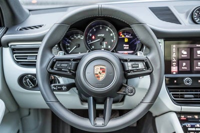 2026 Porsche Macan Macan GTS