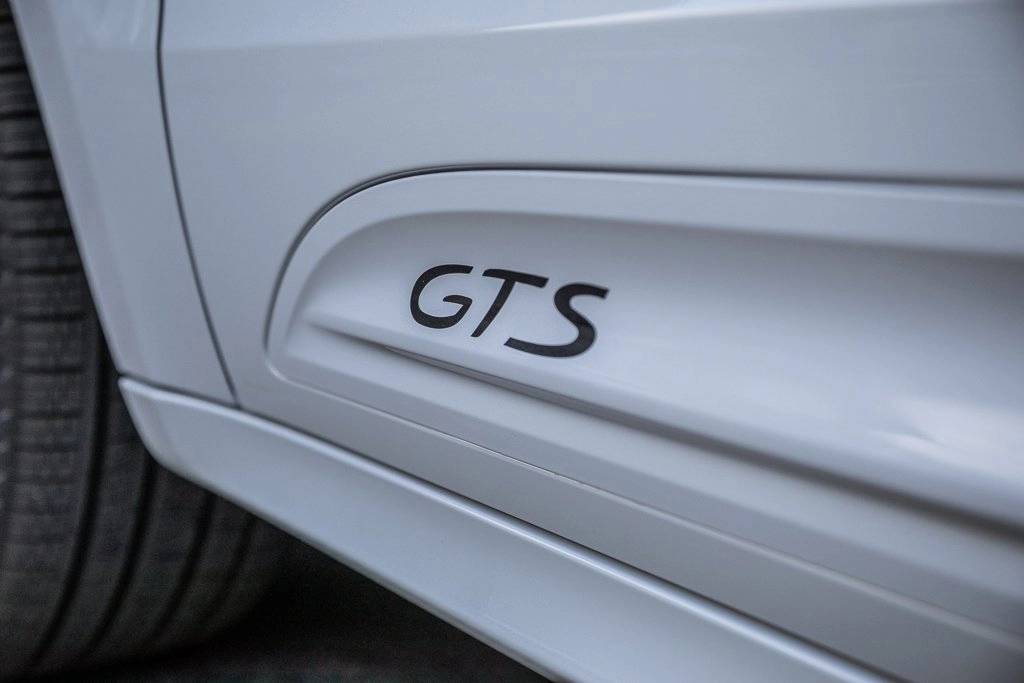 2026 Porsche Macan Macan GTS