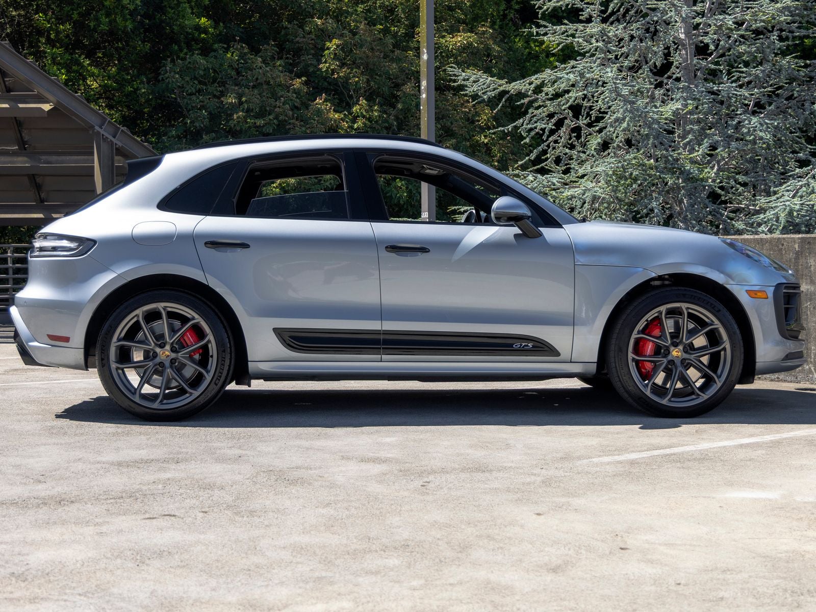 2022 Porsche Macan Macan GTS