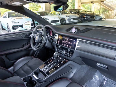2022 Porsche Macan Macan GTS