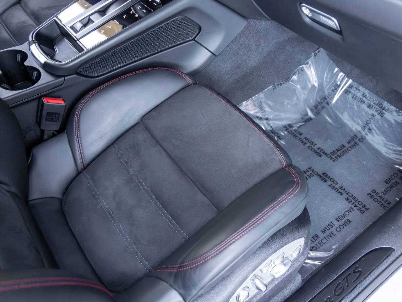 2022 Porsche Macan Macan GTS