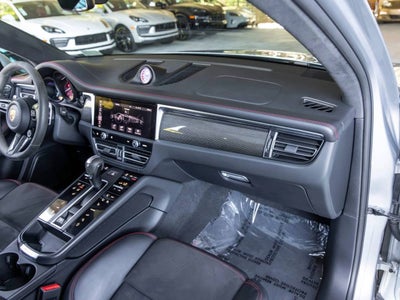 2022 Porsche Macan Macan GTS