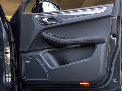 2023 Porsche Macan Macan GTS (MY23)