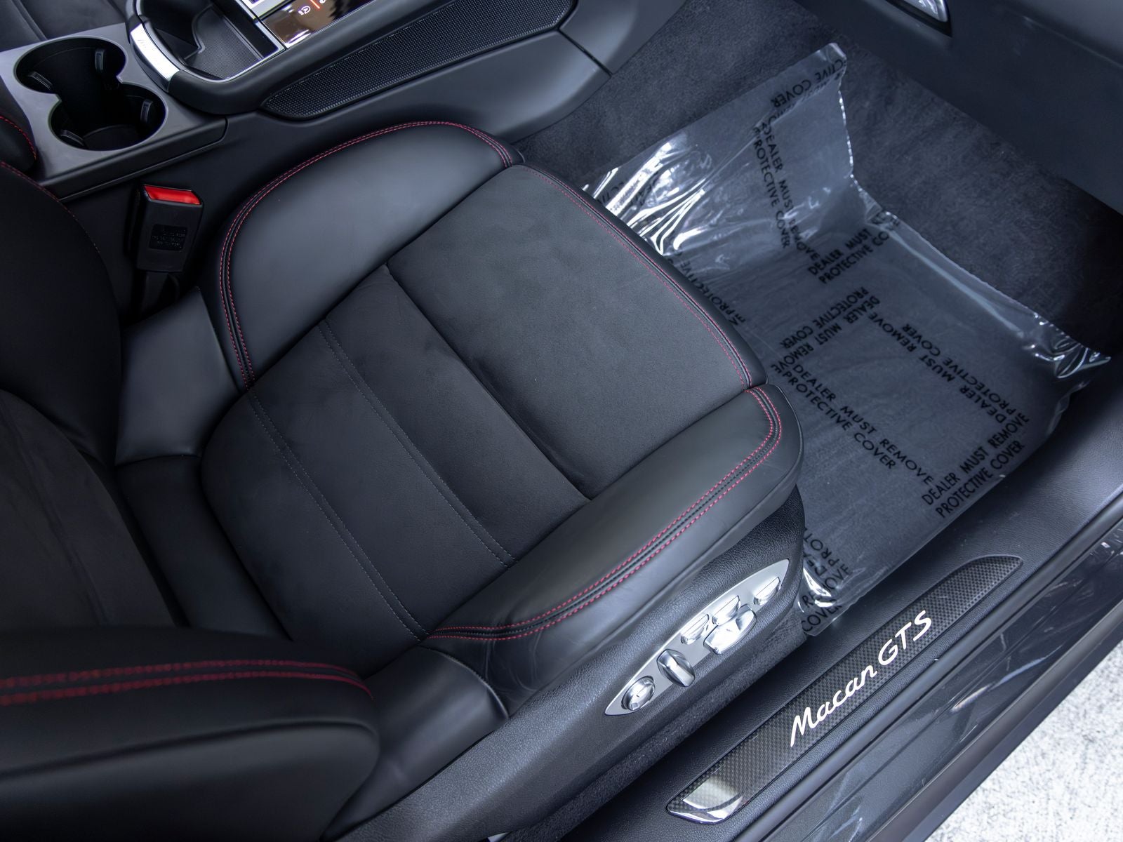2023 Porsche Macan Macan GTS (MY23)