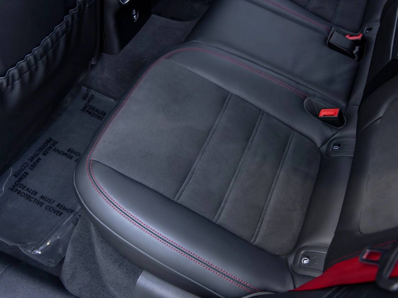 2023 Porsche Macan Macan GTS (MY23)