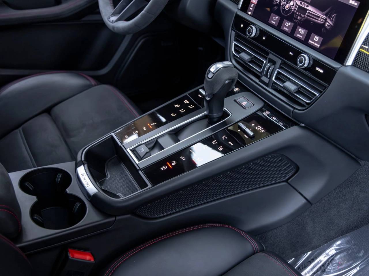 2023 Porsche Macan Macan GTS (MY23)