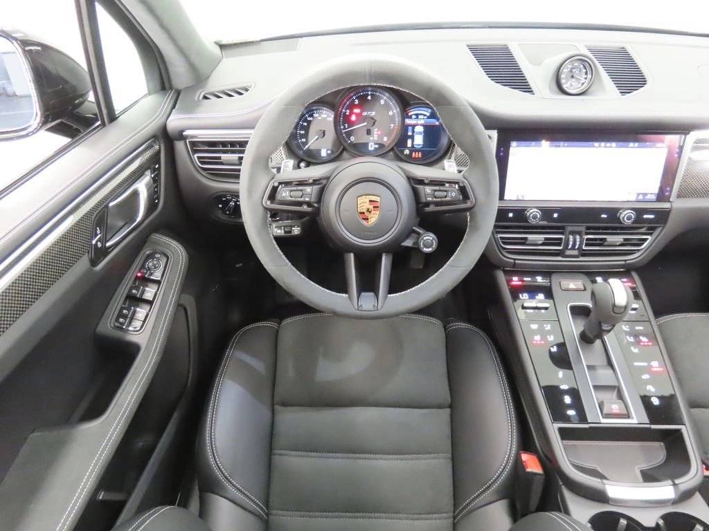 2026 Porsche Macan GTS