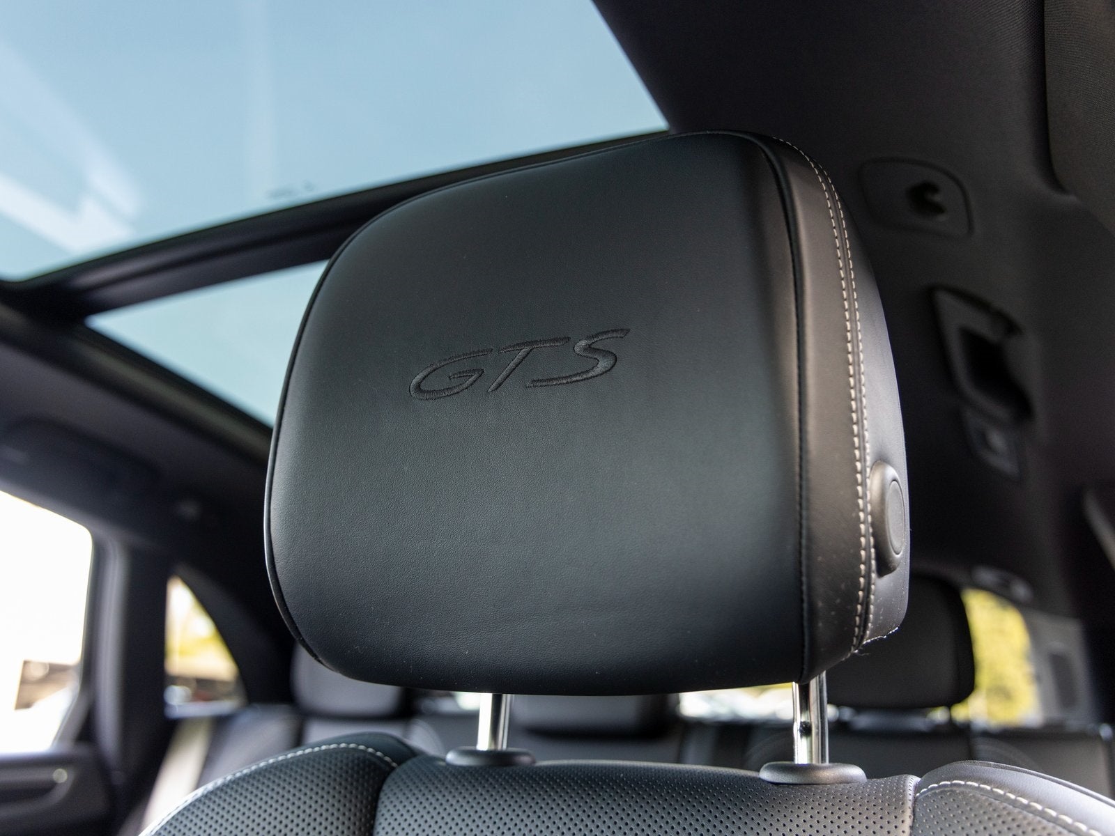 2023 Porsche Macan Macan GTS (MY23)